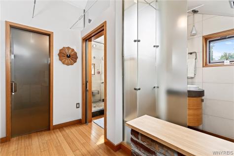 384 Summer Street Buffalo NY 14213