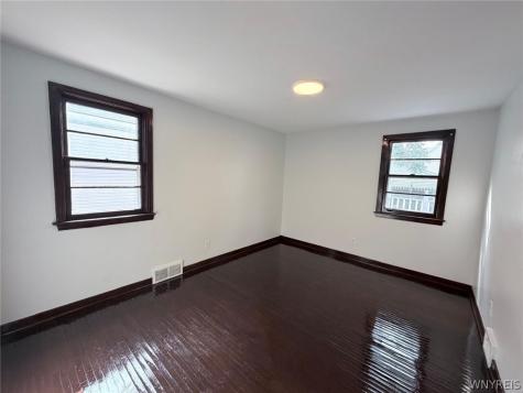 124 Kamper Avenue Buffalo NY 14210