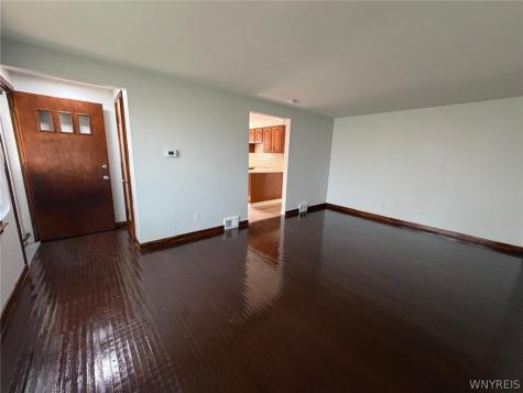 124 Kamper Avenue Buffalo NY 14210