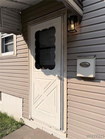 124 Kamper Avenue Buffalo NY 14210