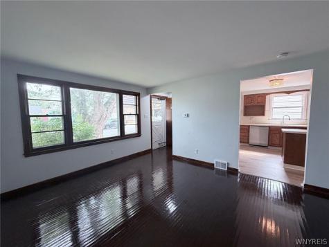 124 Kamper Avenue Buffalo NY 14210