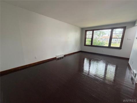 124 Kamper Avenue Buffalo NY 14210