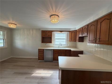 124 Kamper Avenue Buffalo NY 14210