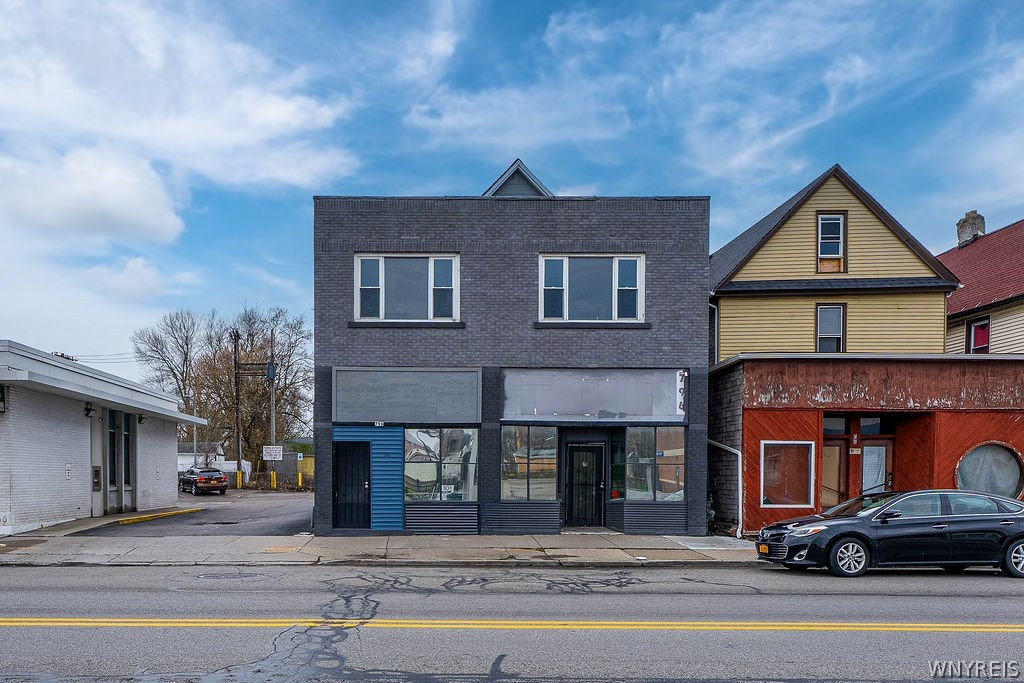 796 Tonawanda Street Buffalo NY 14207