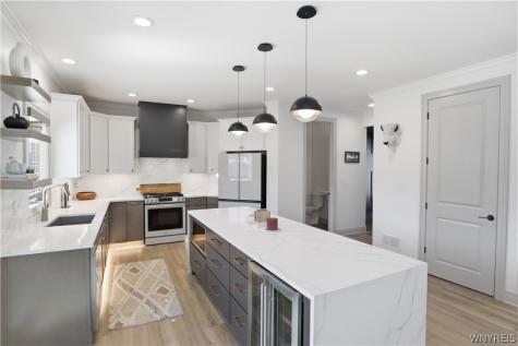 237 Rachel Vincent Buffalo NY 14216