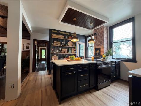 21 Parkside Avenue Buffalo NY 14214