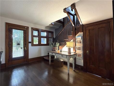 21 Parkside Avenue Buffalo NY 14214