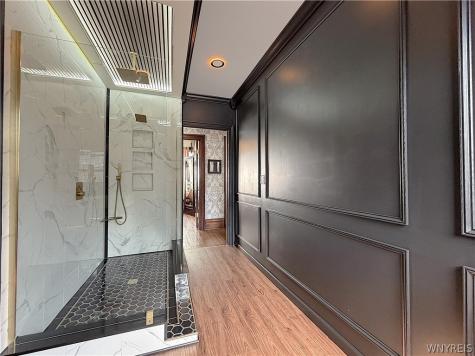 21 Parkside Avenue Buffalo NY 14214