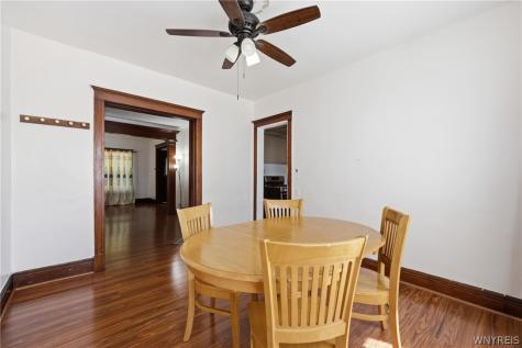 39 Kamper Avenue Buffalo NY 14210