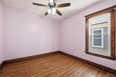 39 Kamper Avenue Buffalo NY 14210