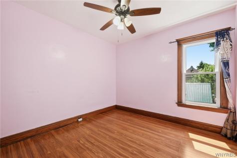 39 Kamper Avenue Buffalo NY 14210