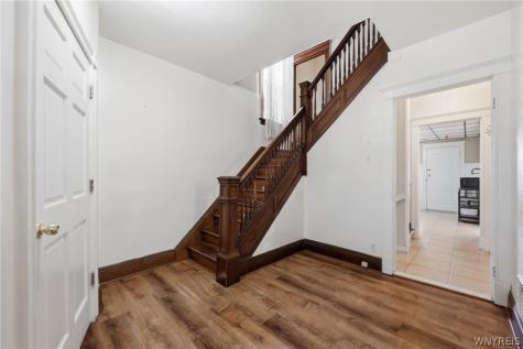 39 Kamper Avenue Buffalo NY 14210