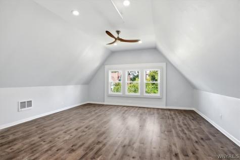 138 Highland Avenue Buffalo NY 14222