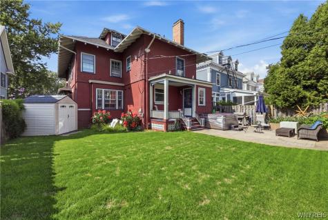 21 Colonial Circle Buffalo NY 14222