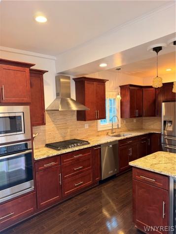 90 Hedley Place Buffalo NY 14208