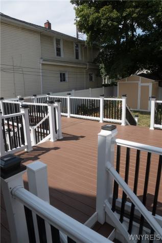 90 Hedley Place Buffalo NY 14208