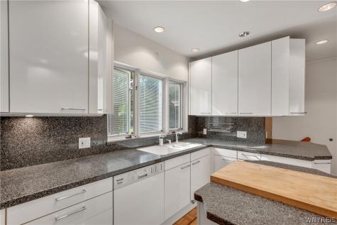 109 Woodbridge Avenue Buffalo NY 14214