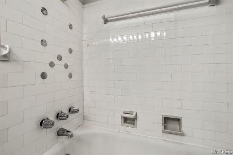 109 Woodbridge Avenue Buffalo NY 14214