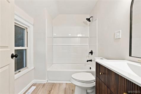 187 Chester Street Buffalo NY 14208