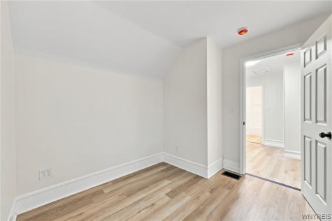187 Chester Street Buffalo NY 14208
