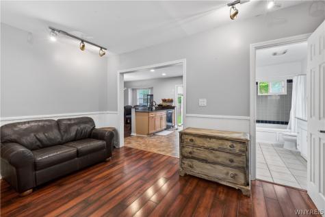 785 Crescent Avenue Buffalo NY 14216