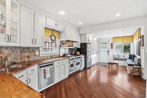 160 Dorchester Road Buffalo NY 14213