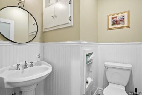 160 Dorchester Road Buffalo NY 14213