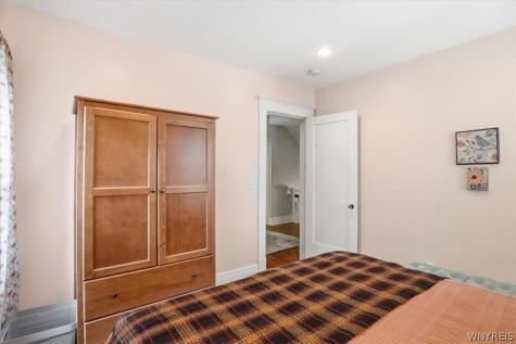 160 Dorchester Road Buffalo NY 14213