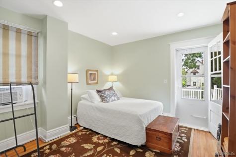 160 Dorchester Road Buffalo NY 14213