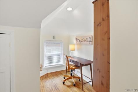 160 Dorchester Road Buffalo NY 14213
