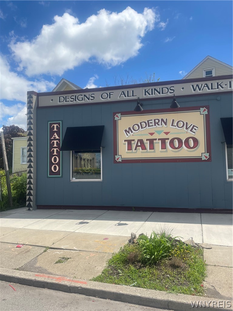 2289 Delaware Avenue Buffalo NY 14216
