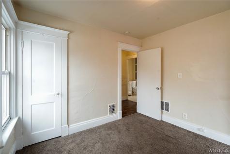 2289 Delaware Avenue Buffalo NY 14216