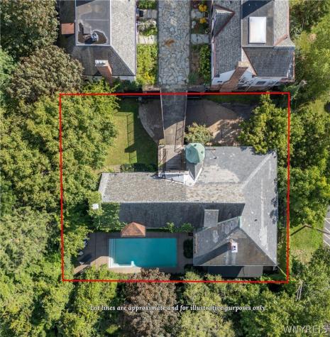 21 Mayfair Lane Buffalo NY 14201