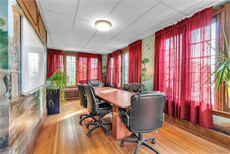 2740 Main Street Buffalo NY 14214