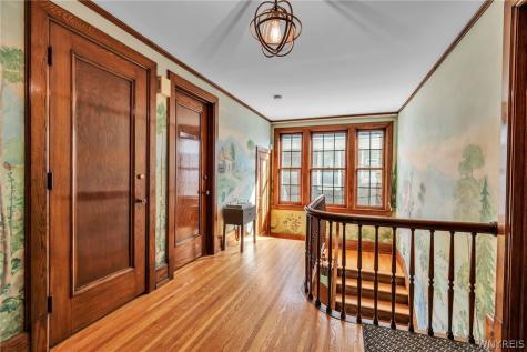 2740 Main Street Buffalo NY 14214