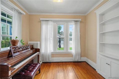 40 Jewett Parkway Buffalo NY 14214