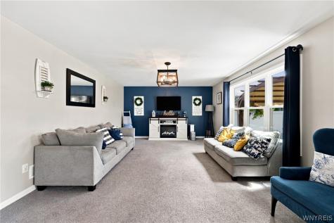 81 Rachel Vincent Way Buffalo NY 14216