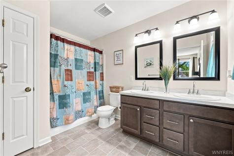 81 Rachel Vincent Way Buffalo NY 14216