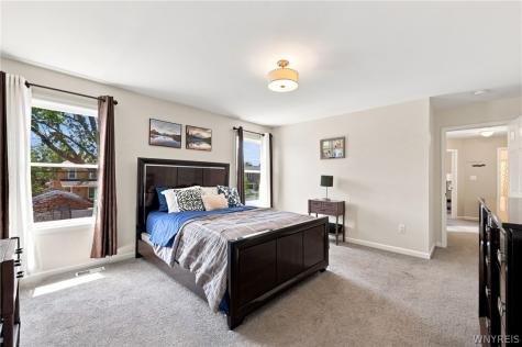81 Rachel Vincent Way Buffalo NY 14216