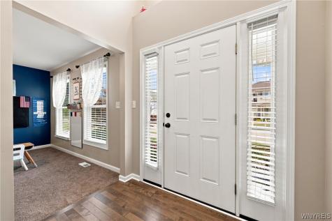 81 Rachel Vincent Way Buffalo NY 14216
