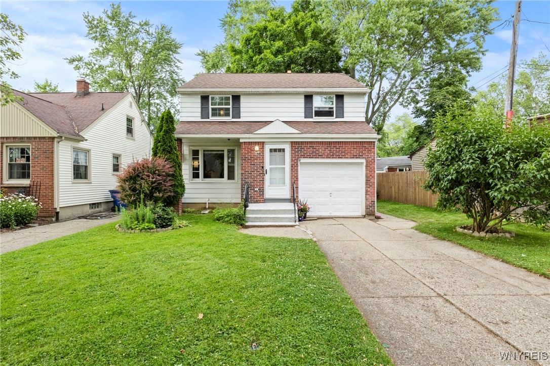 17 Morton Drive Amherst NY 14226