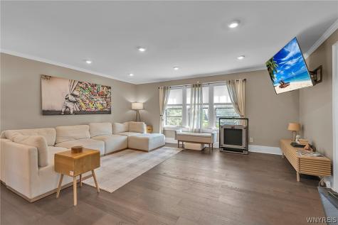 70 Radcliffe Road Buffalo NY 14214