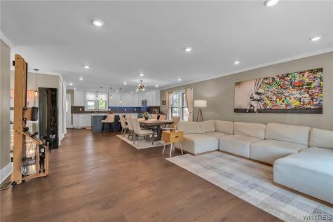 70 Radcliffe Road Buffalo NY 14214
