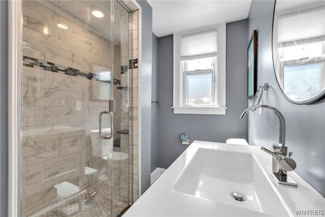 70 Radcliffe Road Buffalo NY 14214