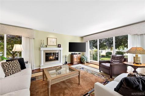 10 Randwood Lane Buffalo NY 14216