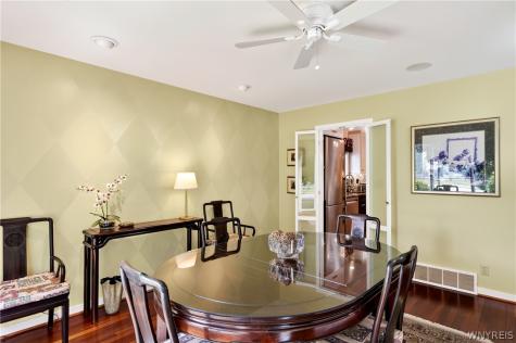 10 Randwood Lane Buffalo NY 14216