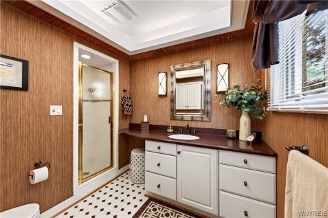10 Randwood Lane Buffalo NY 14216