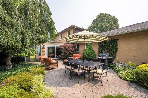 10 Randwood Lane Buffalo NY 14216