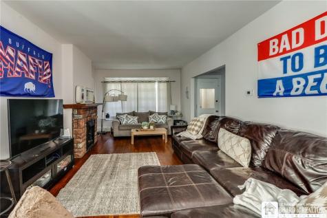 41 Hughes Avenue Buffalo NY 14208