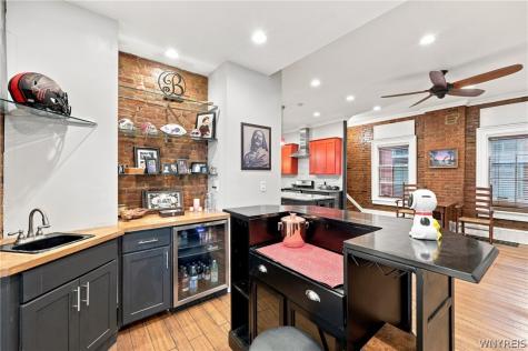17 Saint Louis Place Buffalo NY 14202